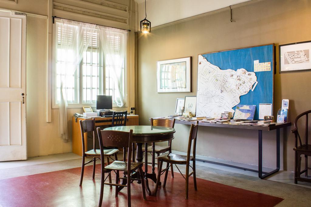 Homeaway Townhouse 1934 George Town Room photo